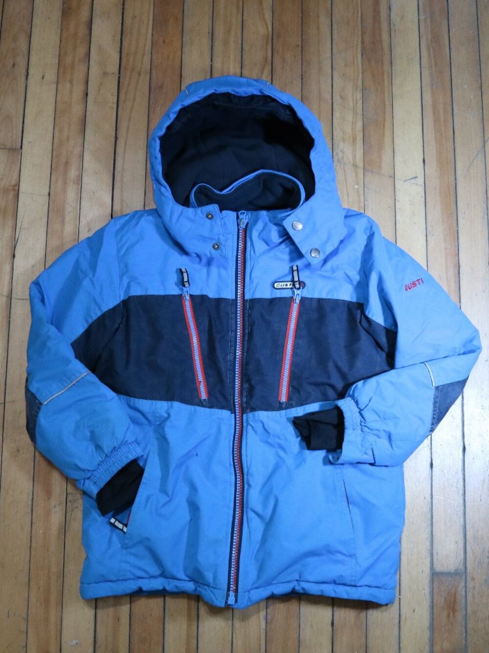 Gusti Light Blue Hooded Ski Jacket with Red Accents